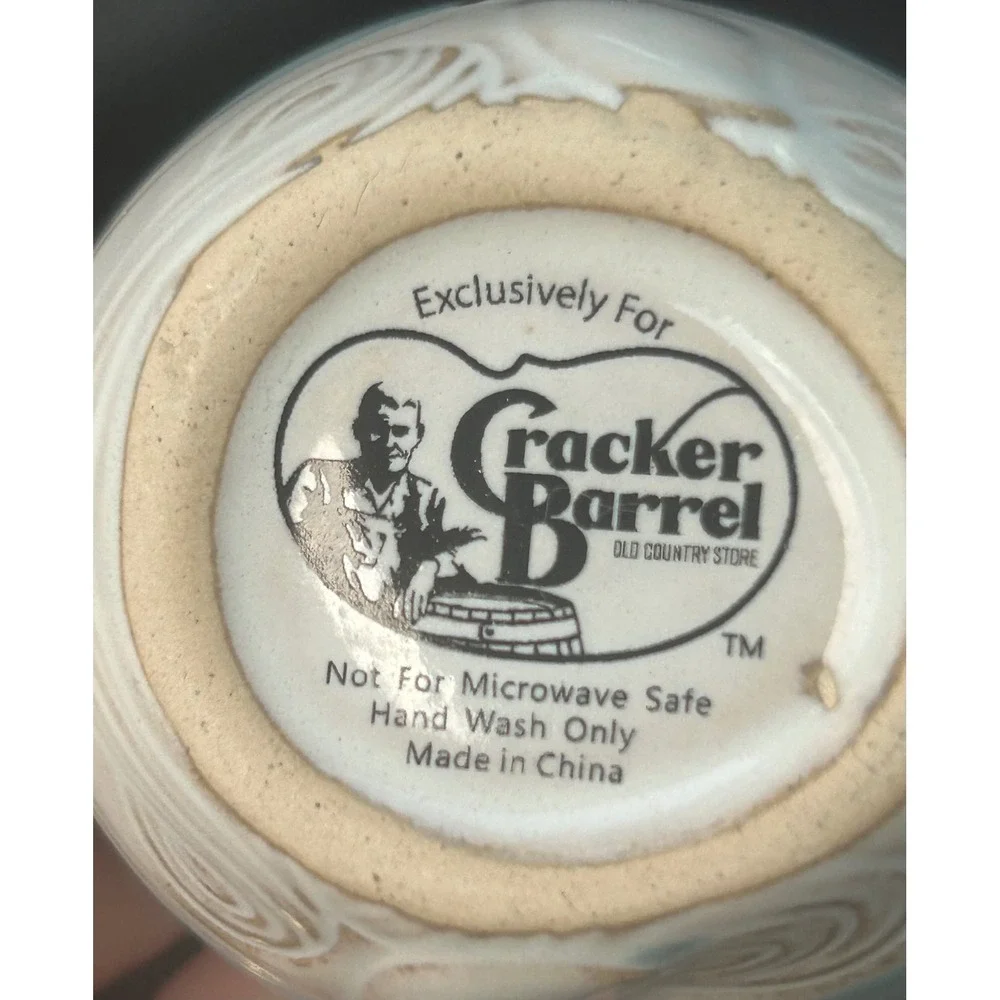Cracker Barrel Blue Whale Ceramic Nesting Measuring Cups 4 Piece Set Coastal